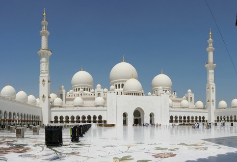 بناء مسجد في المنام - تفسير رؤية بناء جامع في الحلم 12494 1